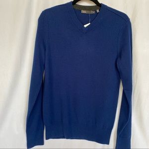 NWT Barney’s New York Cashmere sweater